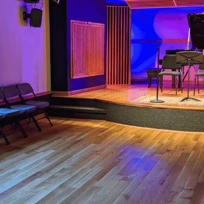 Steller Quincy White Oak in Music School Performance Studio
